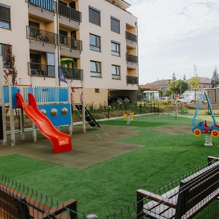 Stresny Aparman Pri Mlyne Apartment Skalica Luaran gambar