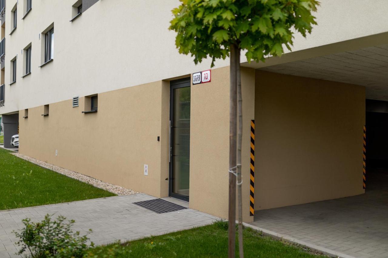 Stresny Aparman Pri Mlyne Apartment Skalica Luaran gambar