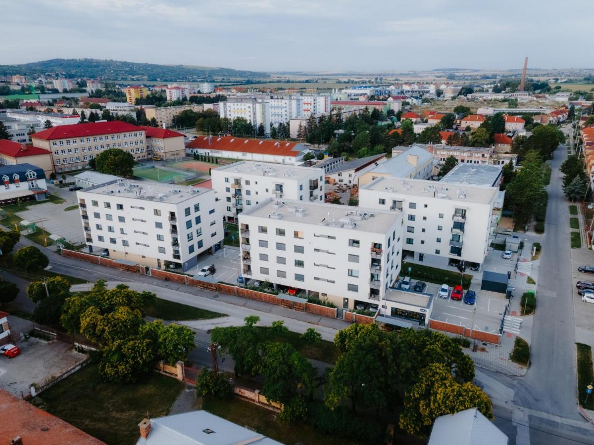 Stresny Aparman Pri Mlyne Apartment Skalica Luaran gambar